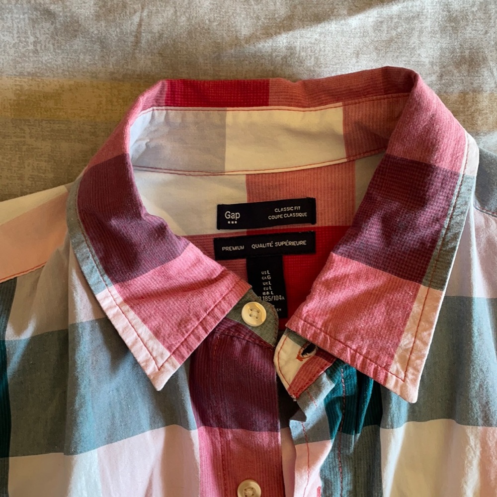 Gap long sleeve button up